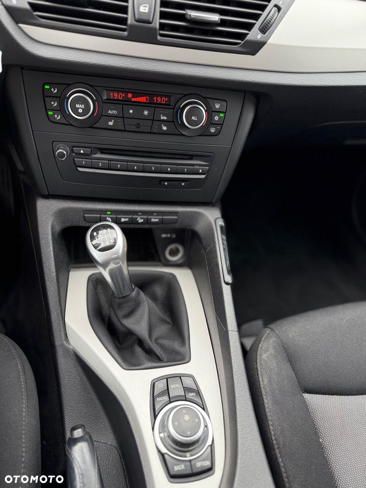 BMW X1 xDrive20i - 23