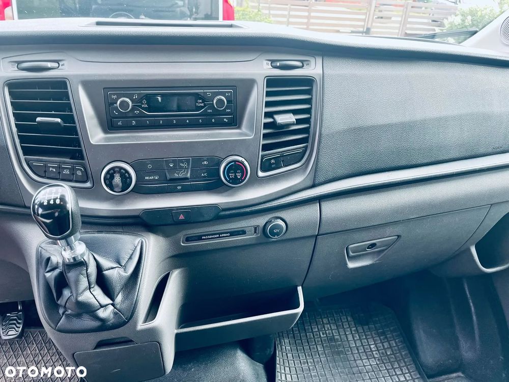 Ford Transit - 10
