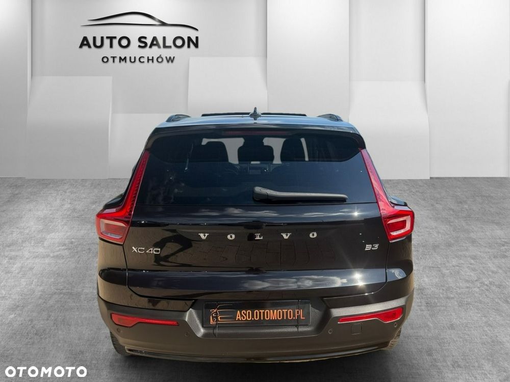 Volvo XC 40 - 6