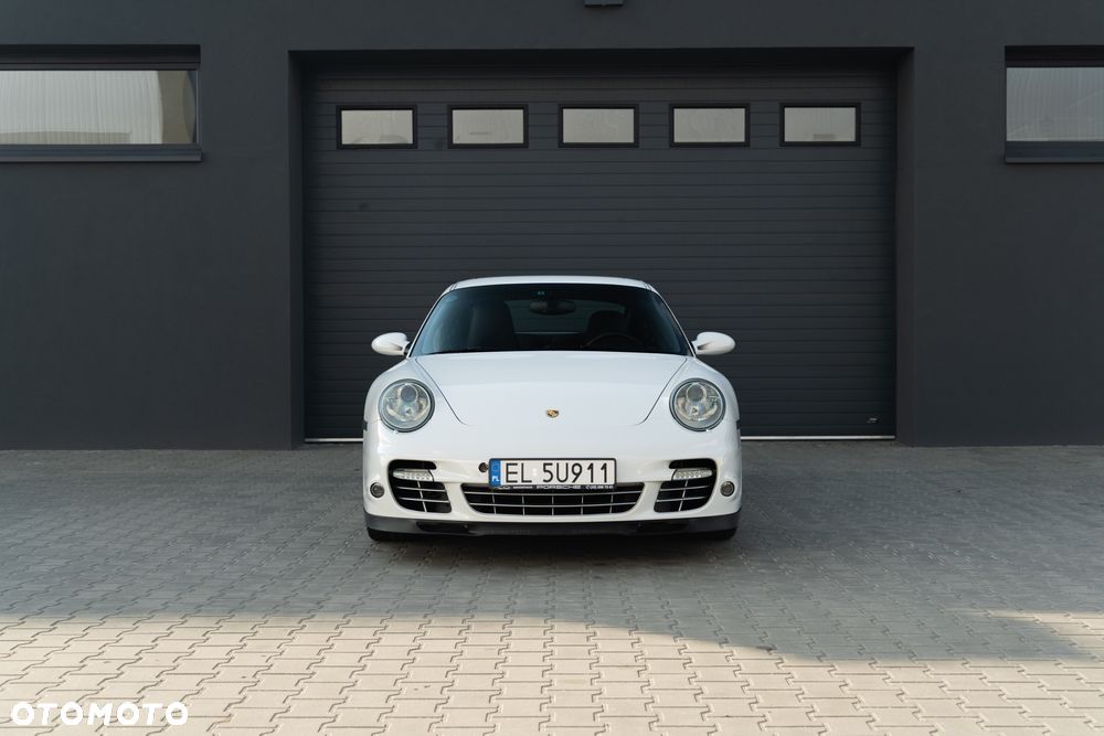 Porsche 911 - 1