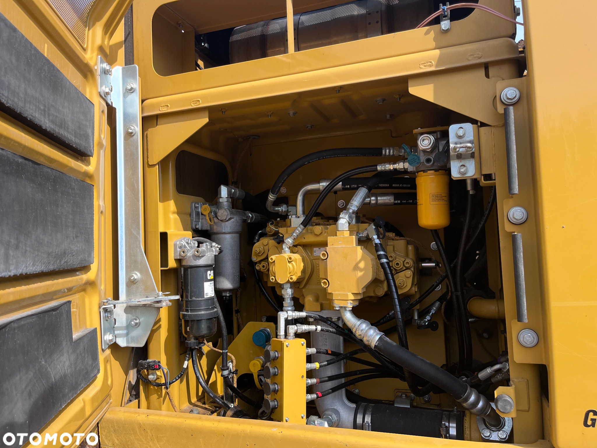 Caterpillar CAT 323EL - 18