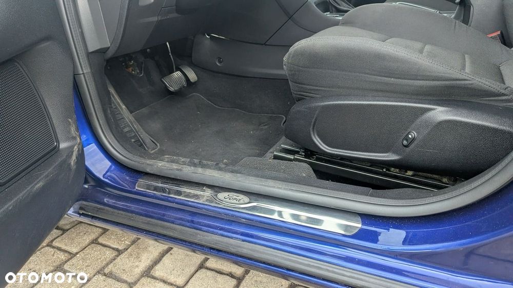 Ford Mondeo 2.0 TDCi Titanium X - 16