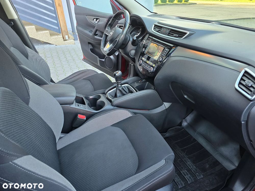 Nissan Qashqai 1.3 DIG-T N-CONNECTA - 7