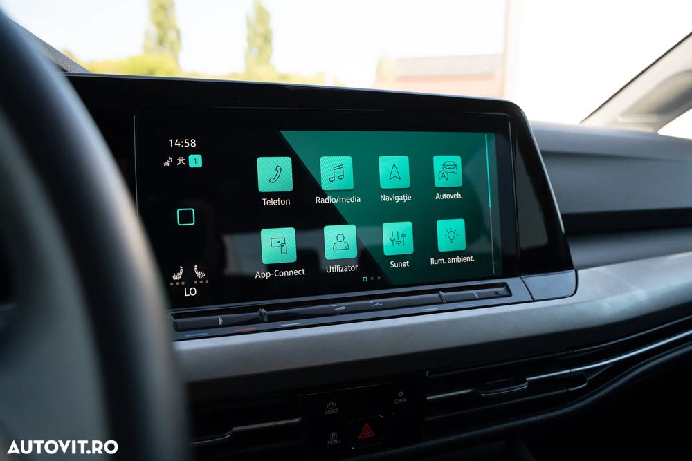 Volkswagen Golf 1.0 eTSI MHEV 110CP DSG Life - 12