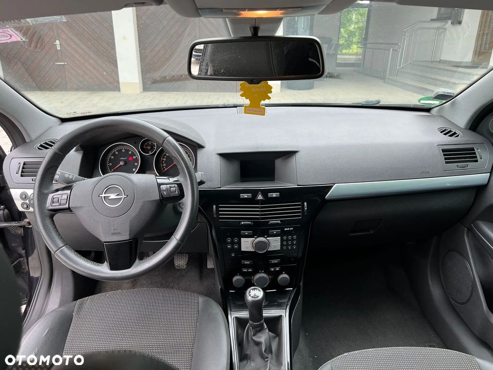 Opel Astra 1.6 Cosmo - 12