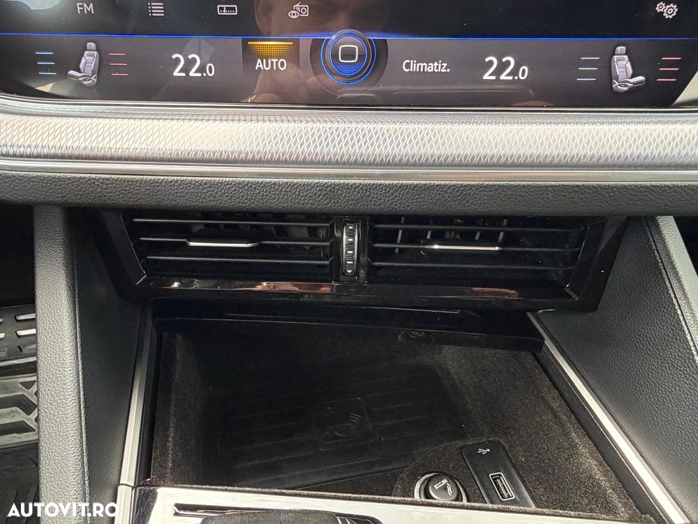 Volkswagen Touareg V6 TDI R-Style - 19