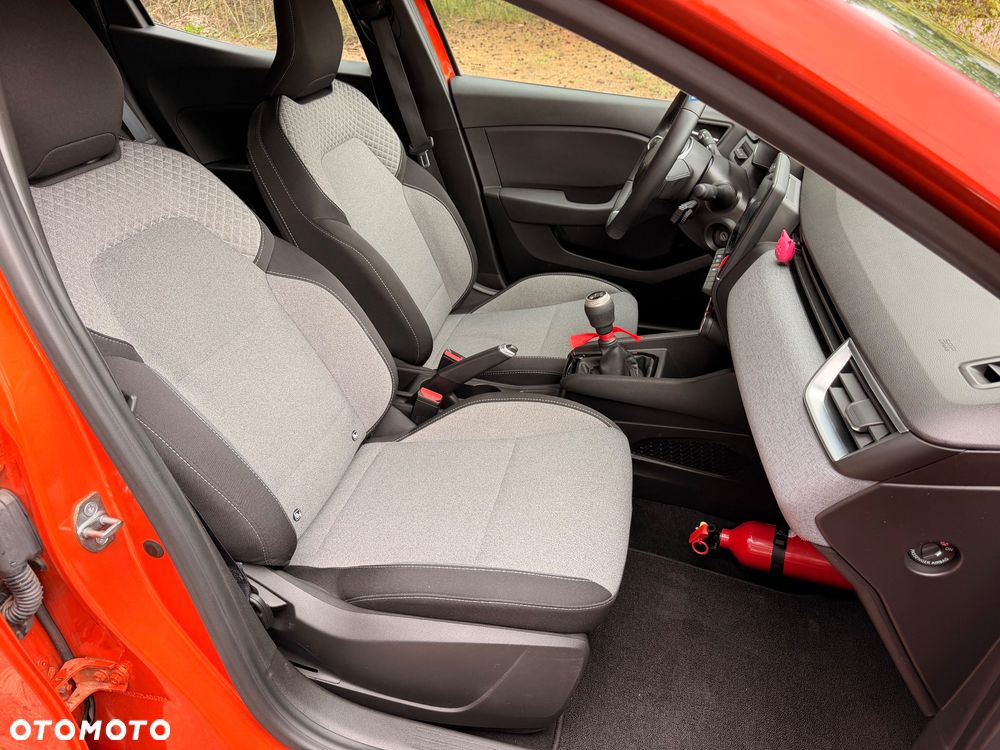 Renault Clio TCe 90 TECHNO - 19