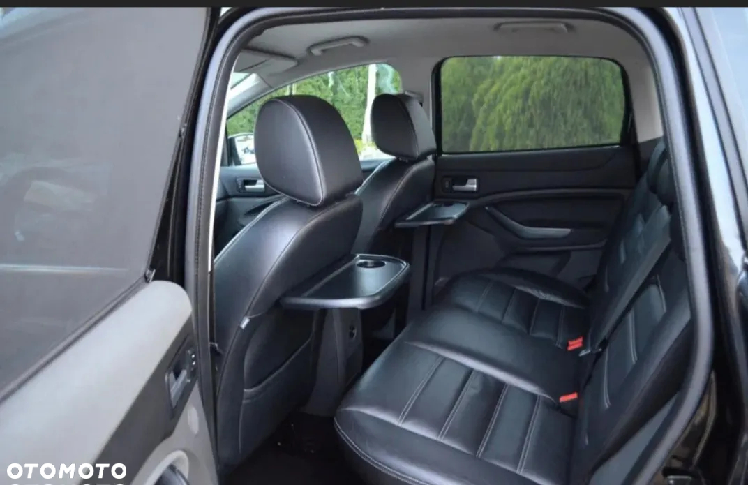 Ford Kuga 2.0 TDCi Titanium - 8