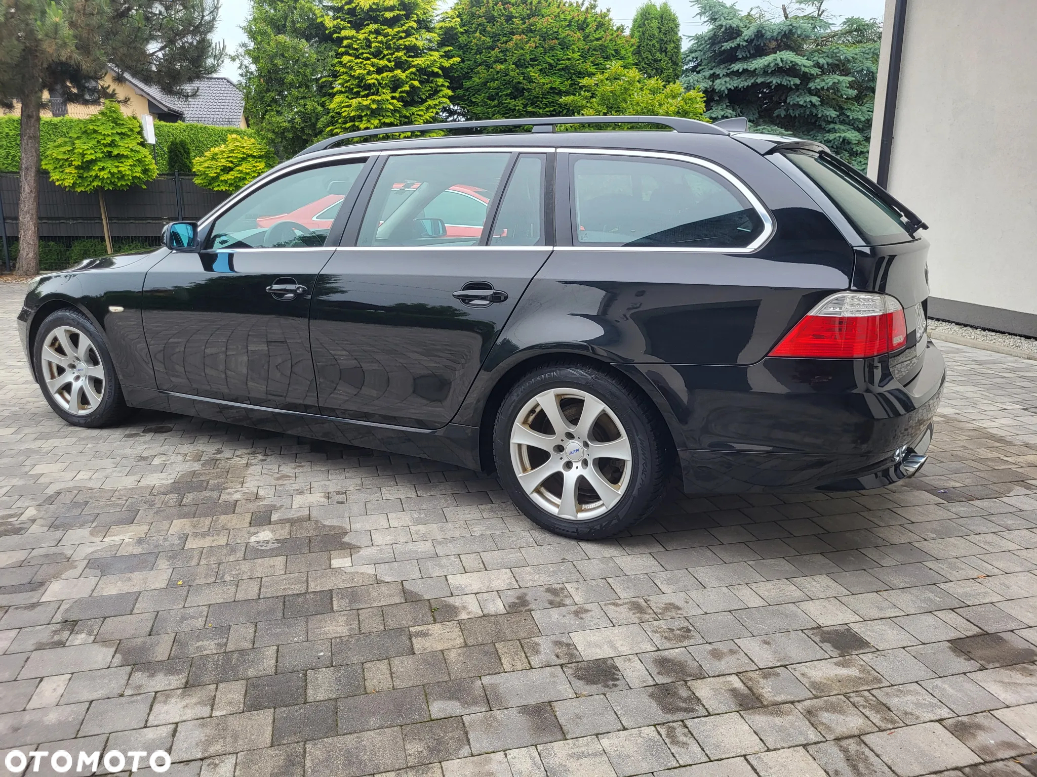 BMW Seria 5 525d Touring - 5