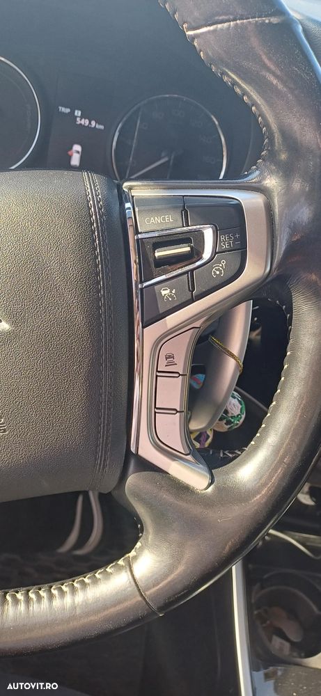 Mitsubishi Outlander 2.0 4WD - 19