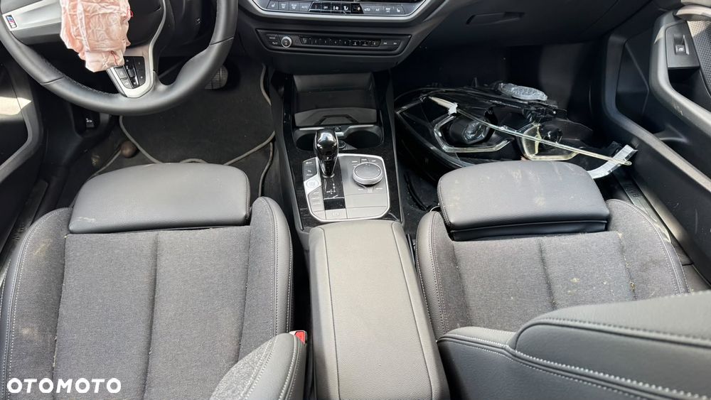 BMW Seria 1 118i Advantage - 16