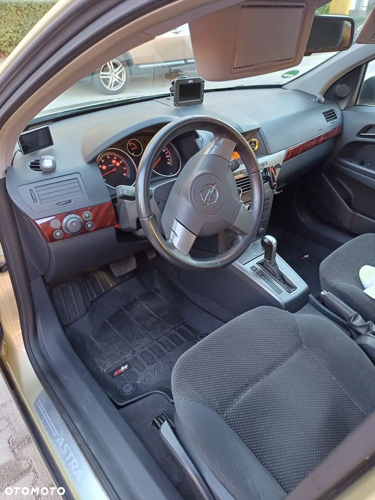 Opel Astra 1.8 Automatik - 4