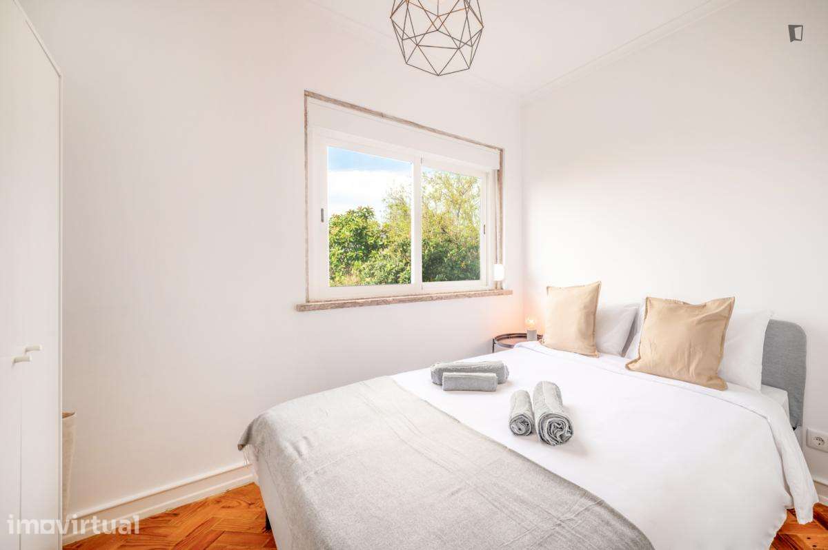 Quarto - localizado em Alameda Lisbon - Grande imagem: 4/15