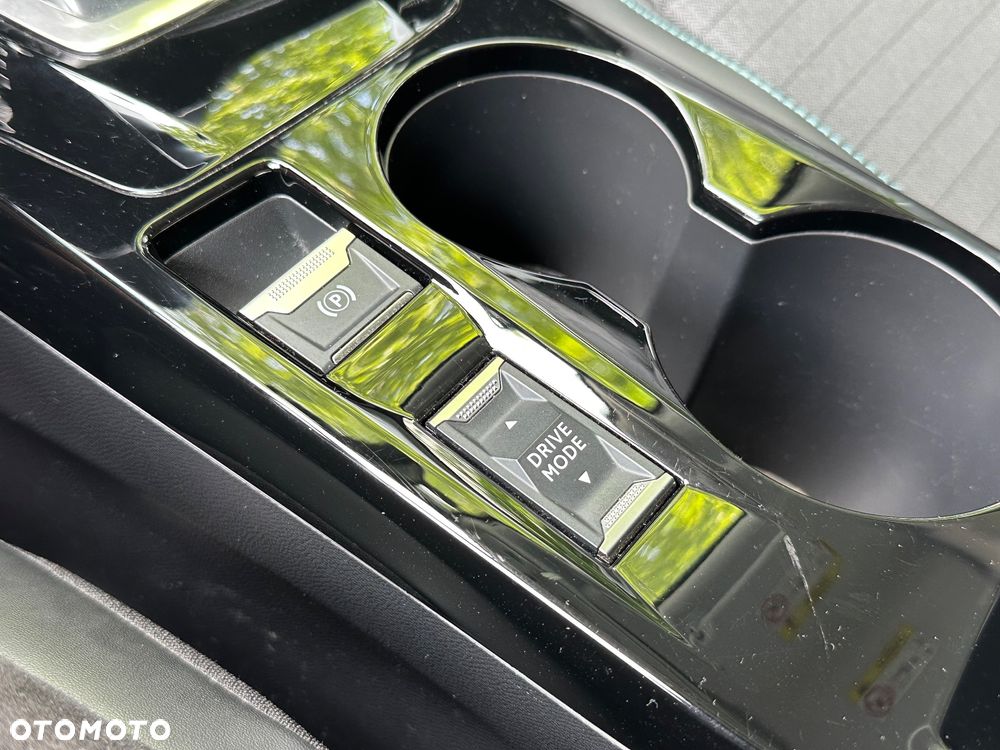 Peugeot 2008 1.2 PureTech Allure Pack S&S EAT8 - 30