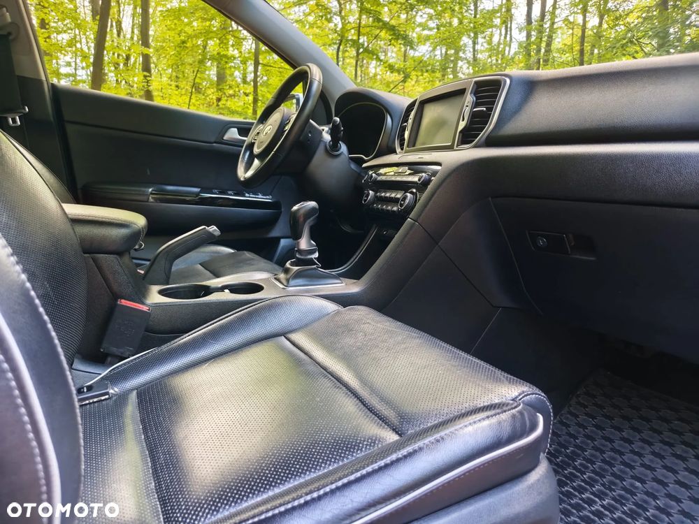 Kia Sportage 1.6 GDI 2WD DREAM-TEAM EDITION - 27