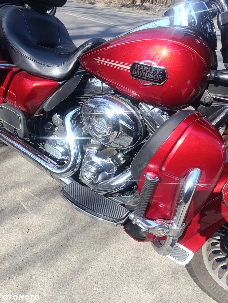 Harley-Davidson Touring Electra Glide - 12