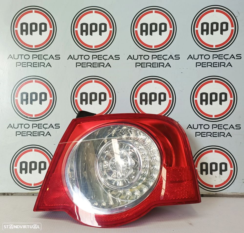 Farolim traseiro direito VW Passat 2008, 4 Portas - 1