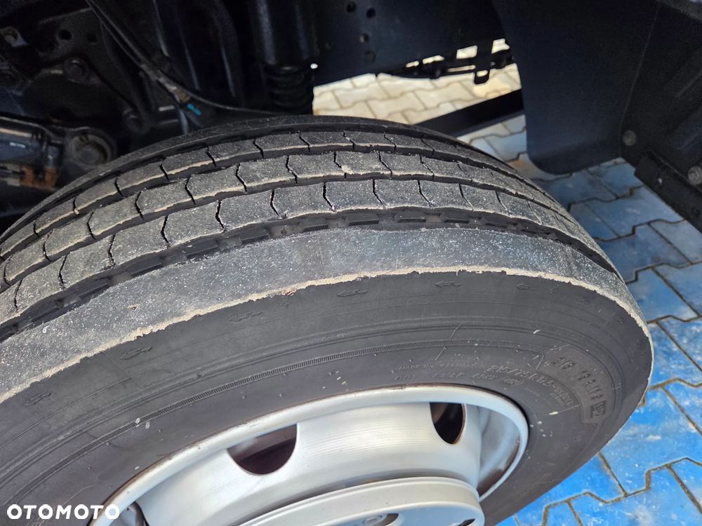 Mercedes-Benz Atego 818 - 18