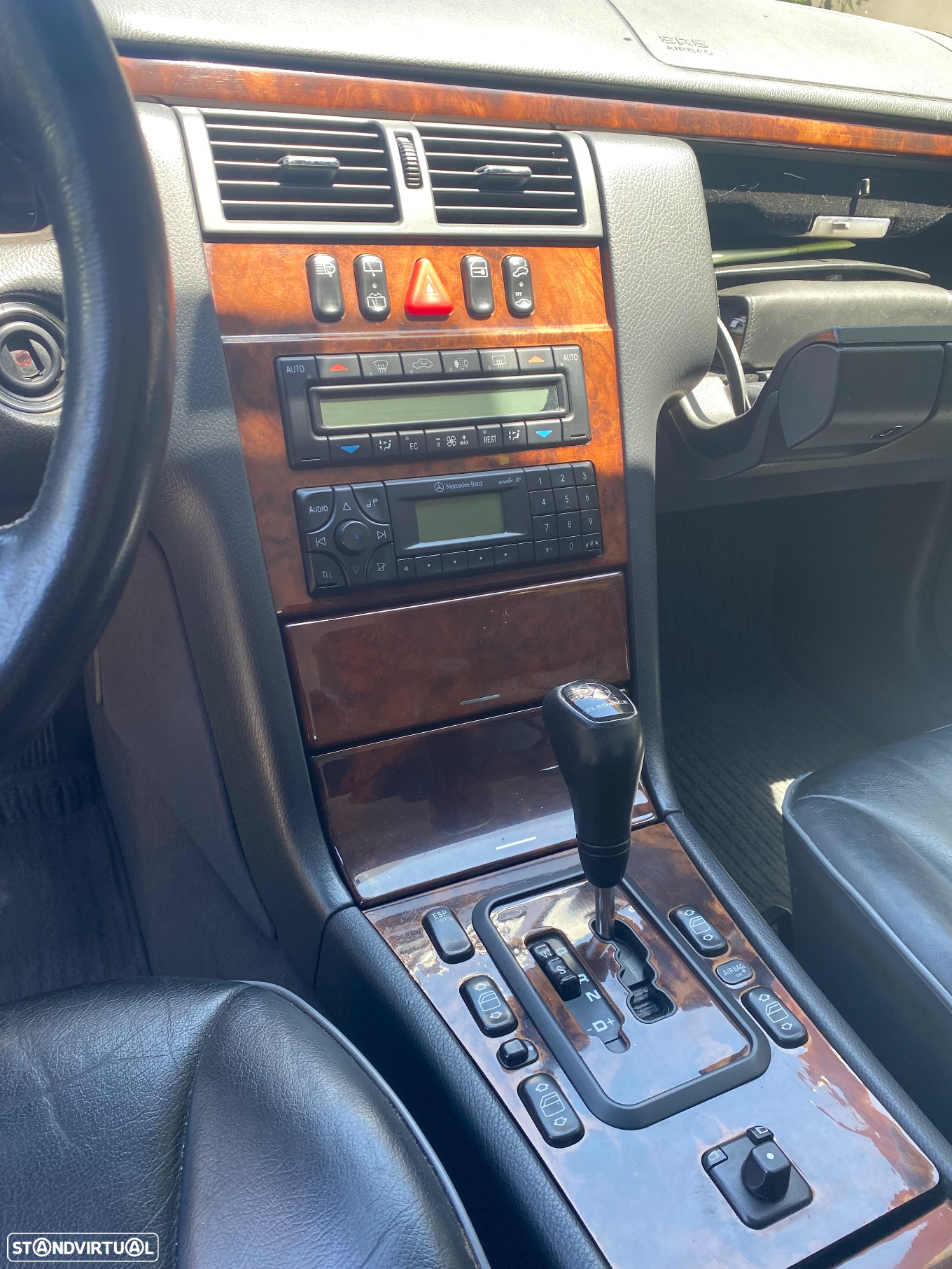 Mercedes-Benz E 320 - 8