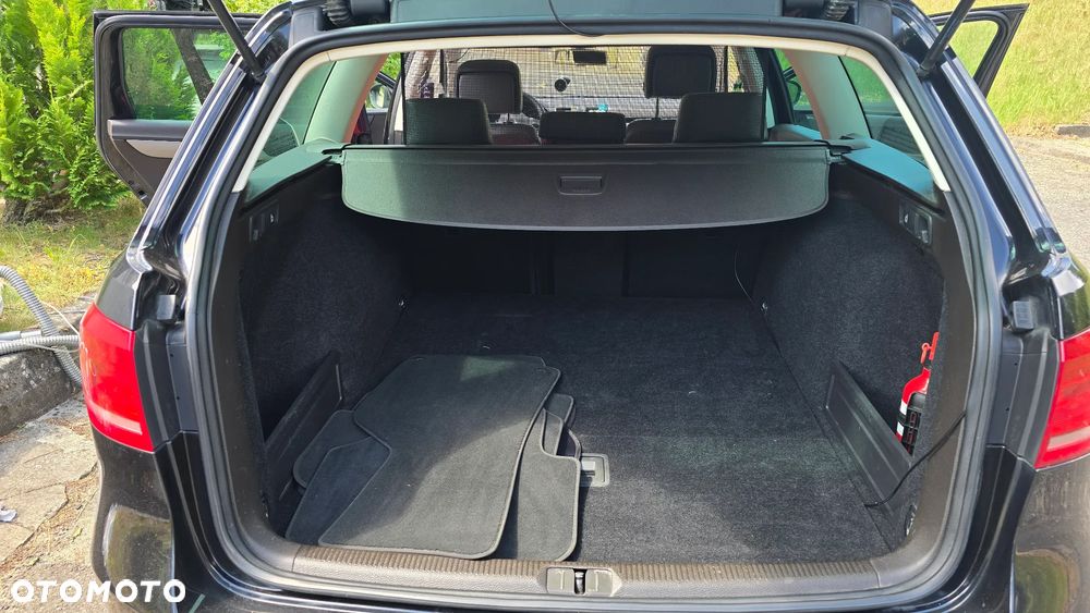 Volkswagen Passat 2.0 TDI Highline DSG - 37