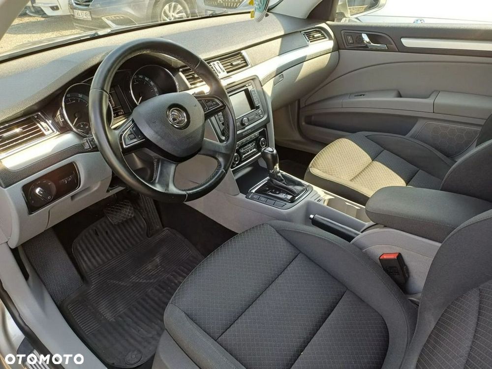 Skoda Superb 2.0 TSI DSG Elegance - 14