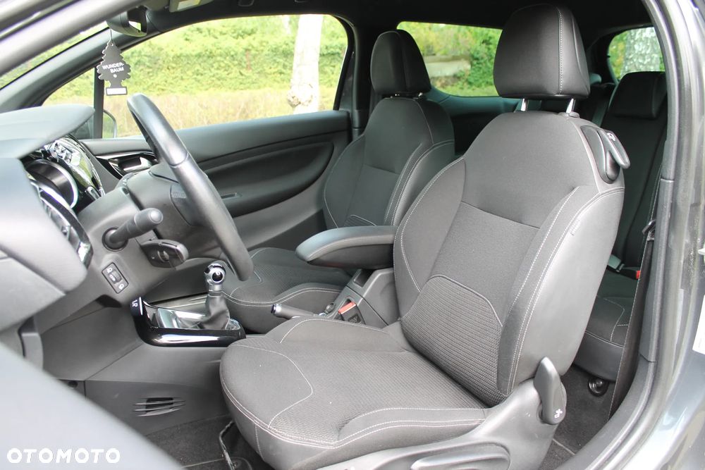 Citroën DS3 1.2 VTi Chic - 11