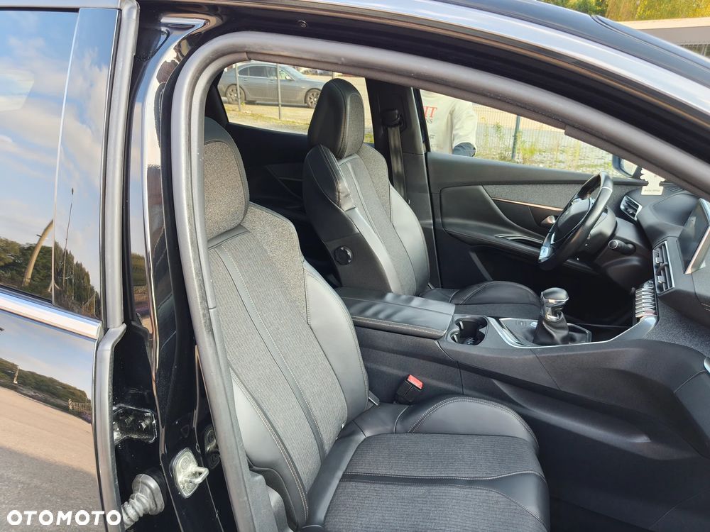 Peugeot 3008 - 12