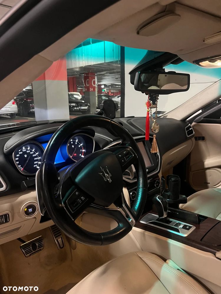Maserati Ghibli - 7
