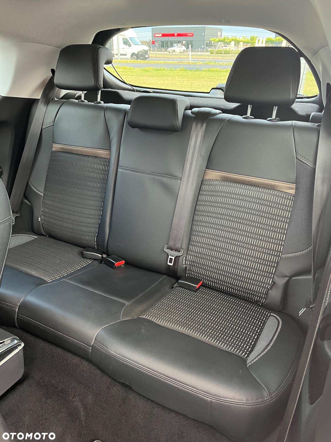 Peugeot 208 1.6 VTi Allure - 12