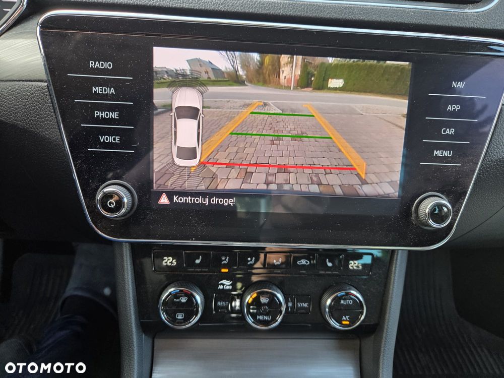 Skoda Superb 2.0 TSI Style DSG - 8