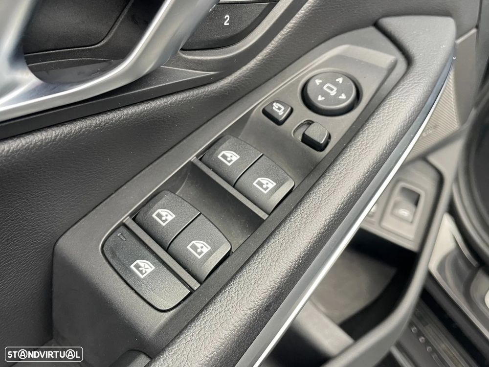 BMW 330 e Pack M Auto - 40