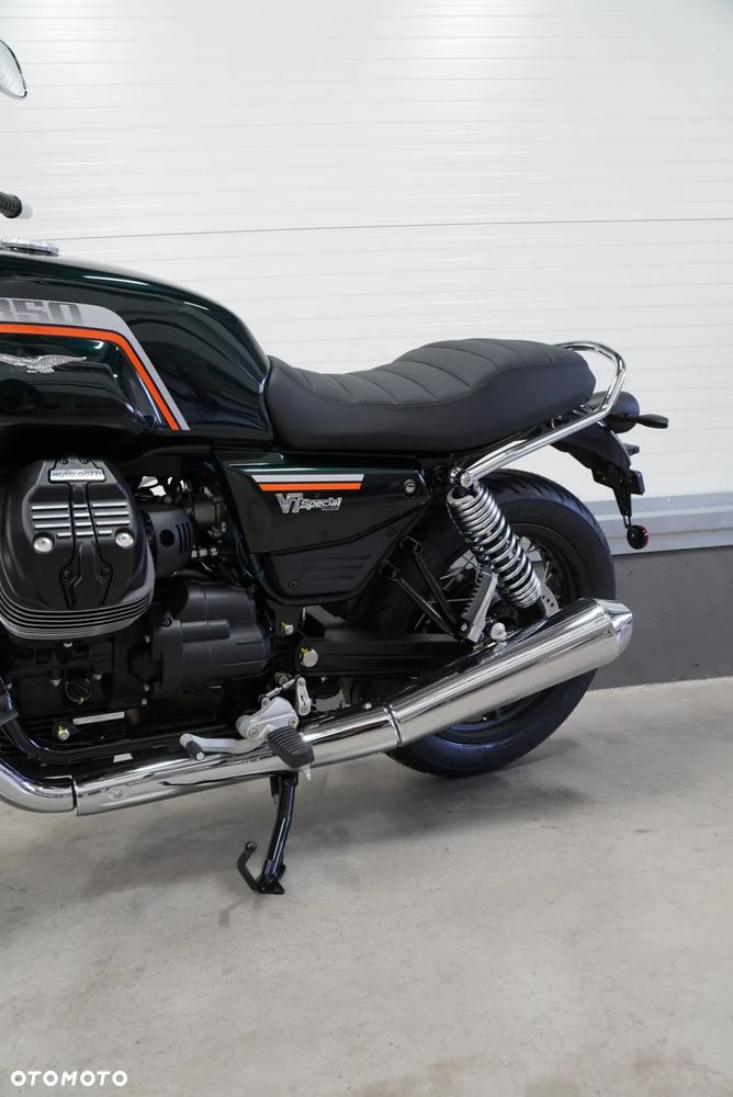 Moto Guzzi V7 - 10