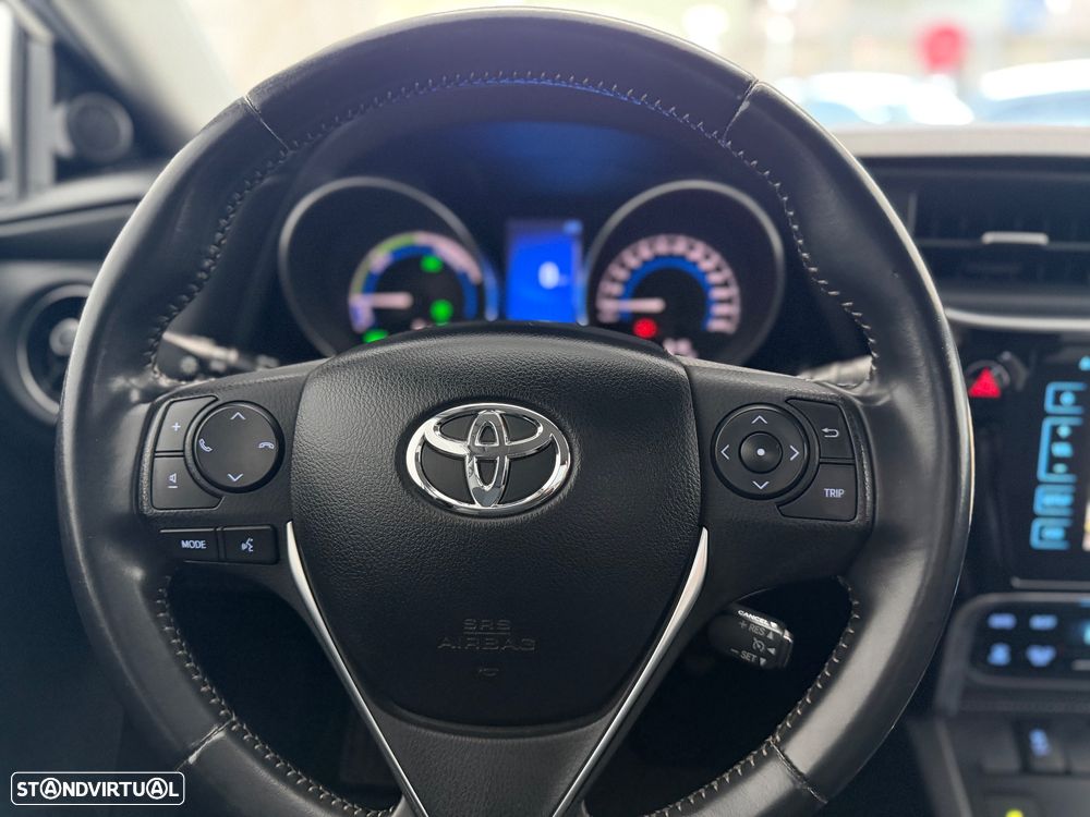 Toyota Auris 1.8 HSD Comfort +P.Sport+Navi - 26