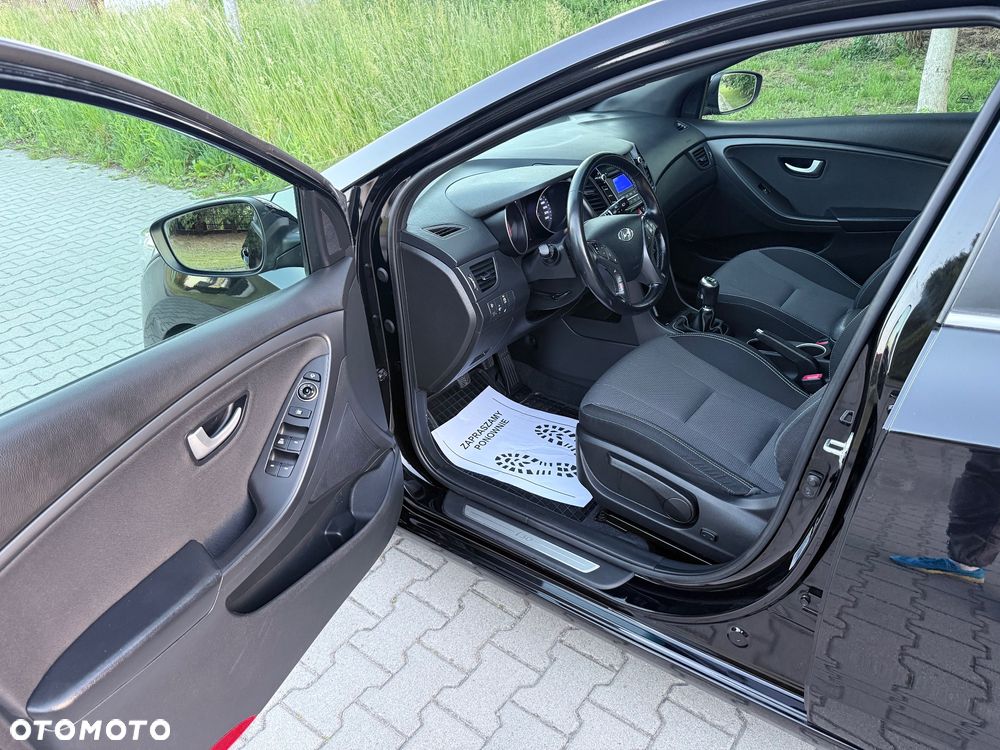 Hyundai i30 1.6 CRDI Passion - 11