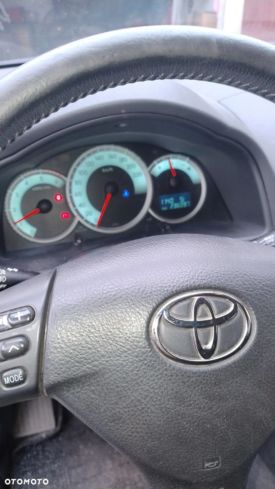 Toyota Corolla Verso 2.0 D-4D Sol - 3