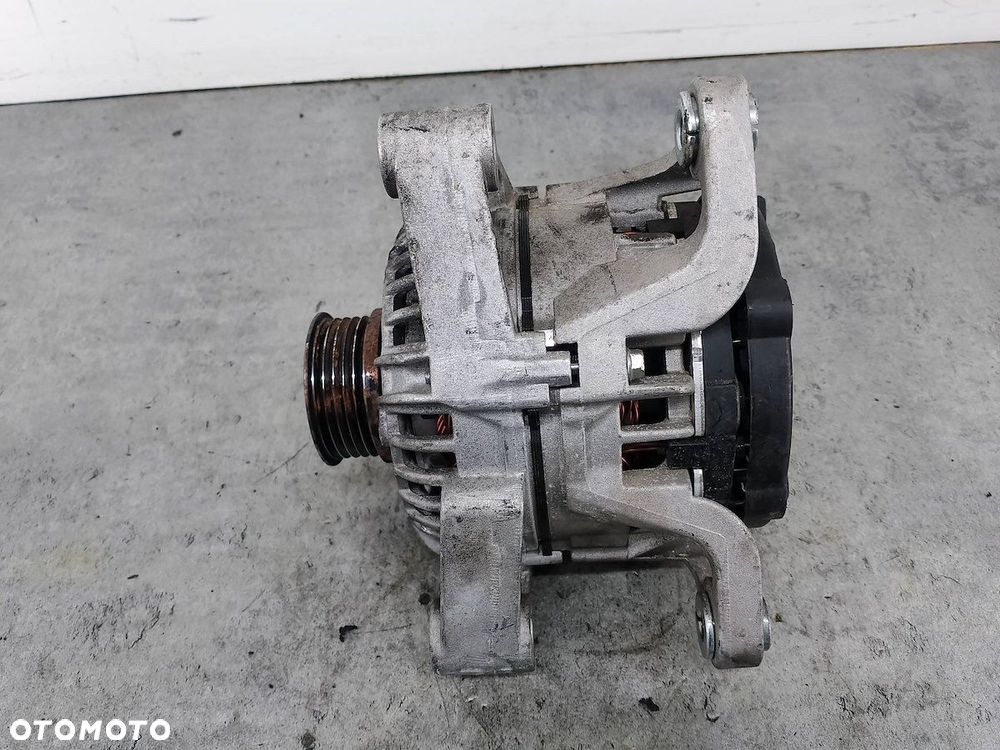 ALTERNATOR OPEL AGILA B 26006944  8EL012426-781 HELLA 1.0 12V - 2