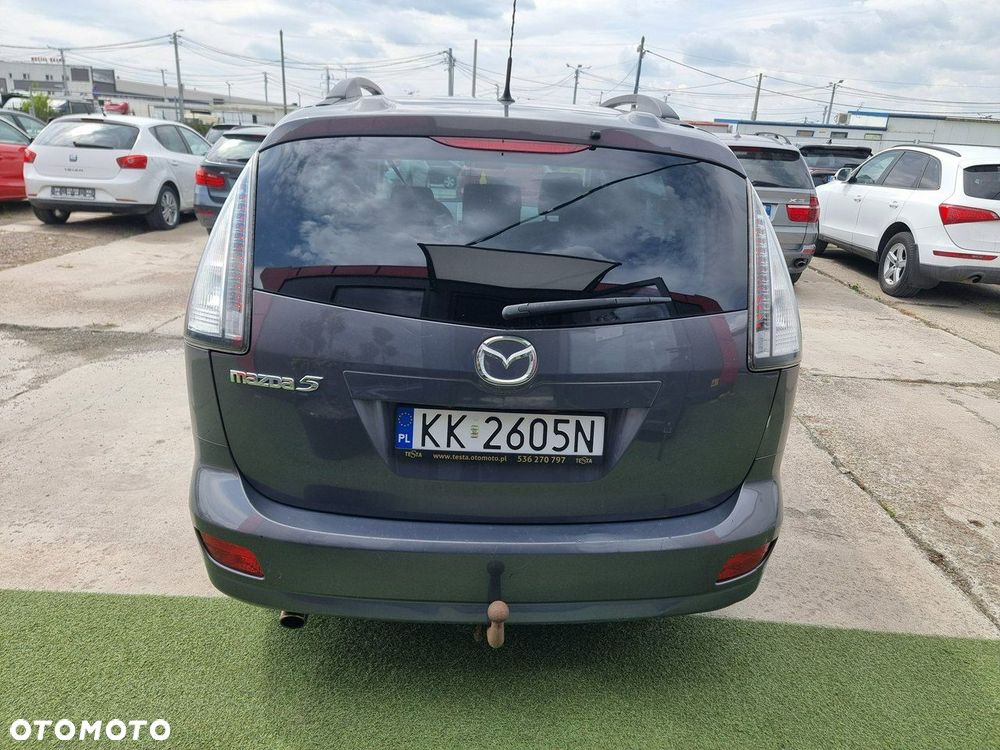 Mazda 5 - 6