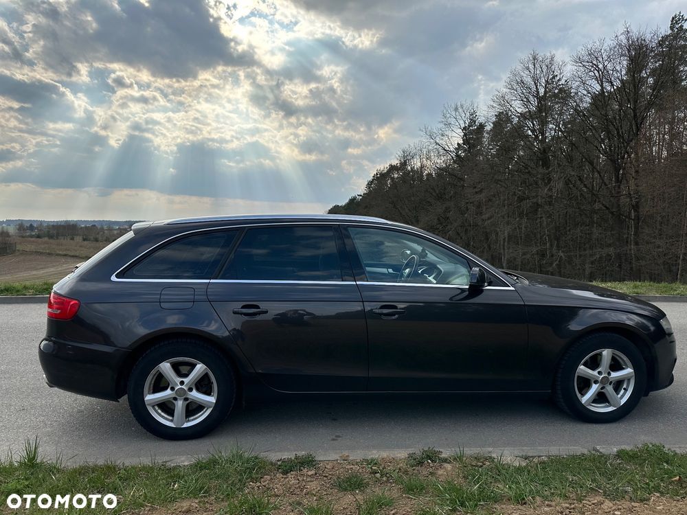 Audi A4 Avant 2.0 TFSI Attraction - 9