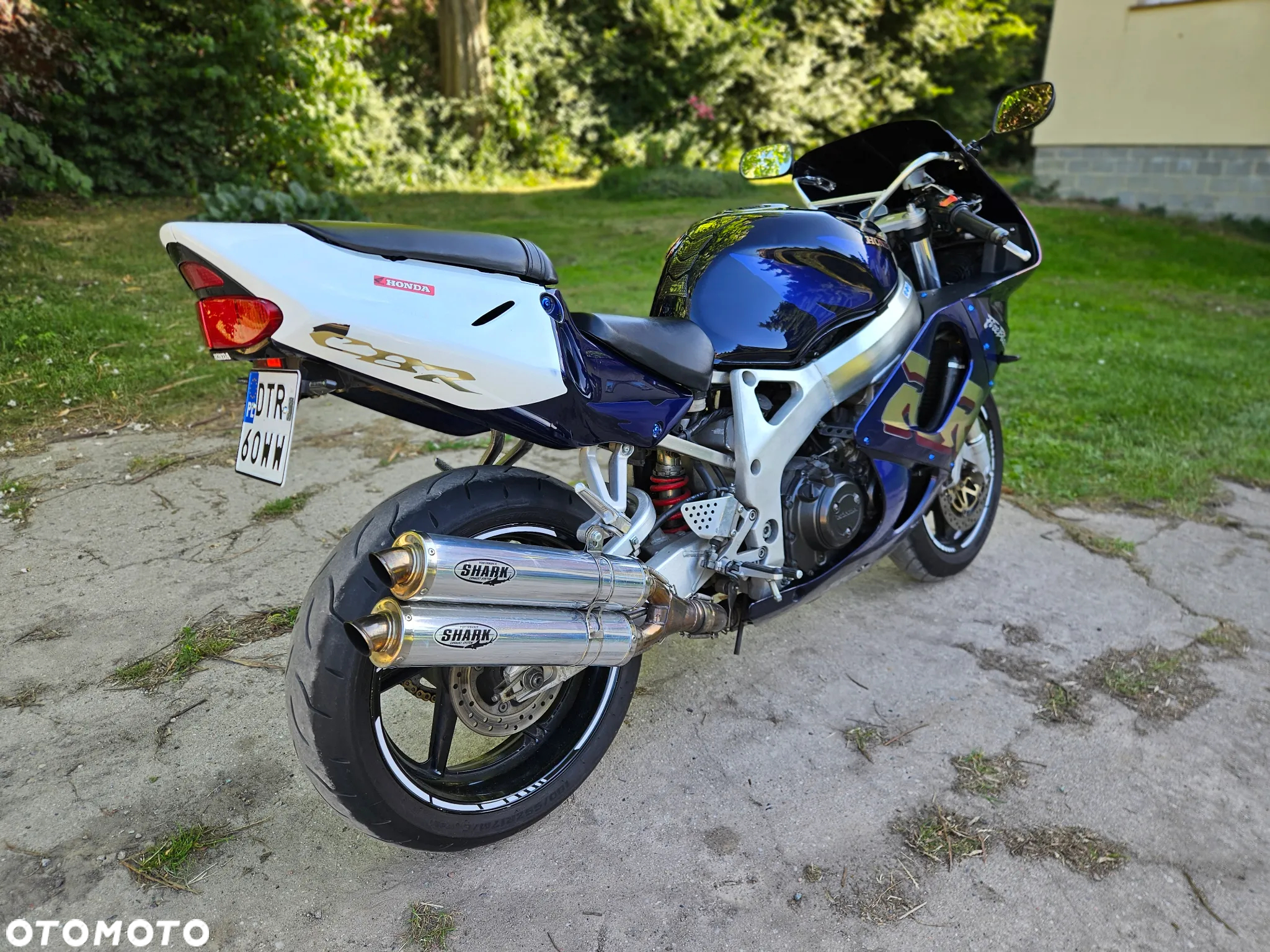 Honda CBR - 6