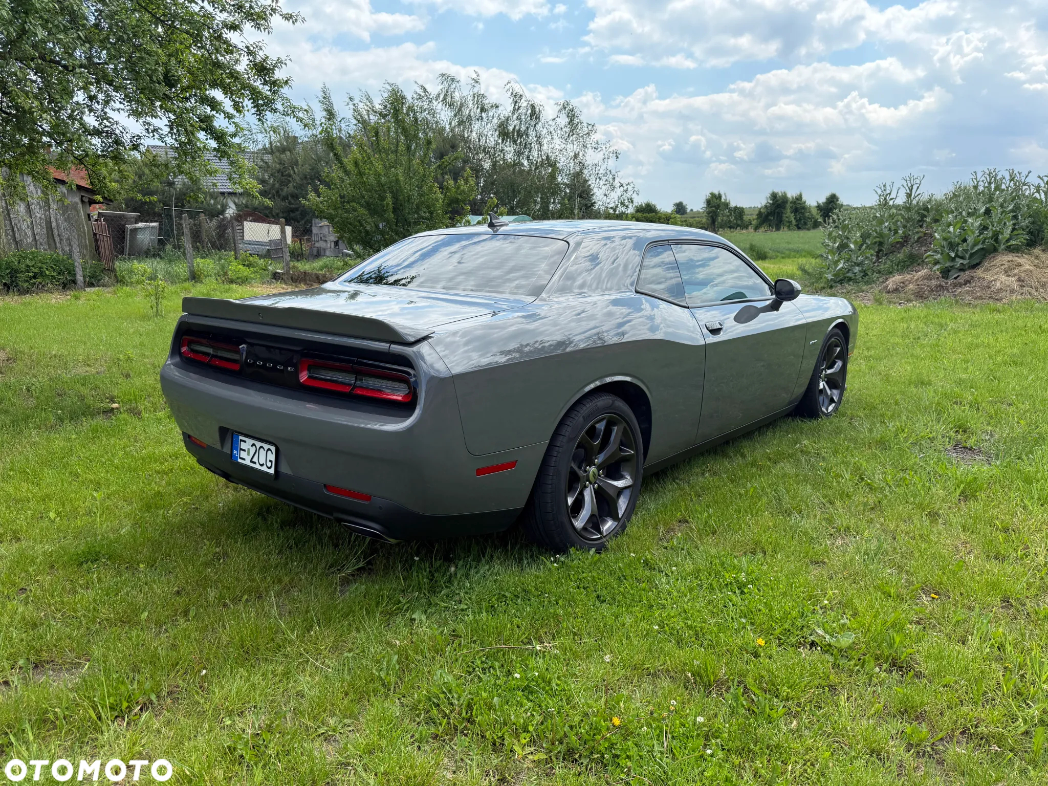 Dodge Challenger 5.7 R/T - 4
