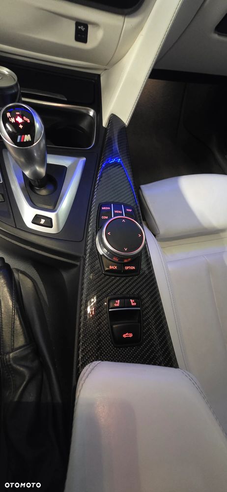 BMW M4 DKG - 22