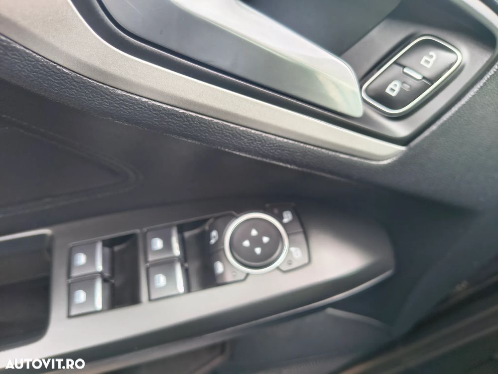 Ford Focus - 14