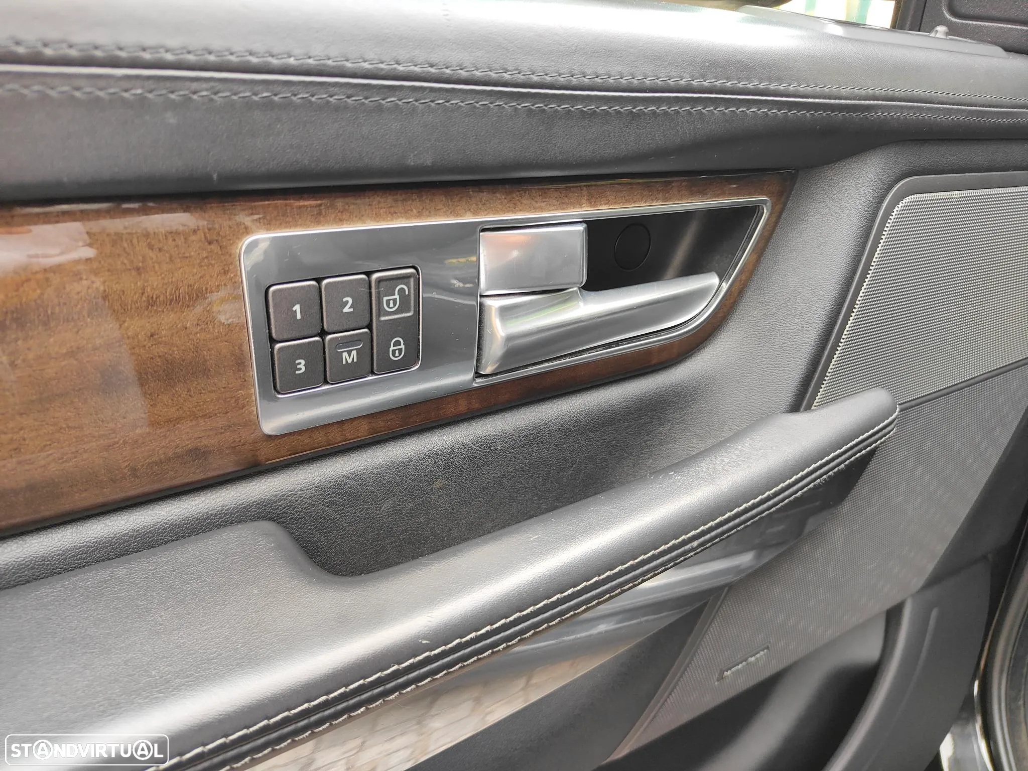 Land Rover Range Rover Sport 3.0 TDV6 HSE - 8