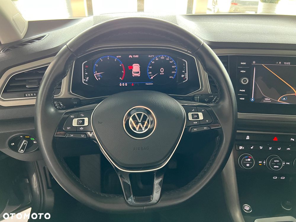 Volkswagen T-Roc - 13