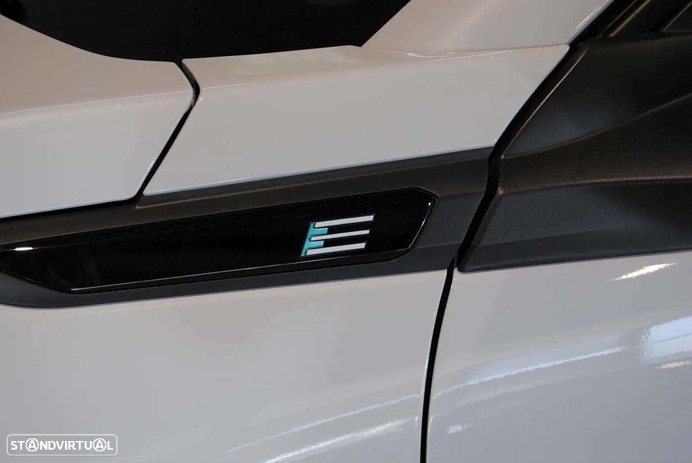 Peugeot e-2008 50 kWh Allure Pack - 12