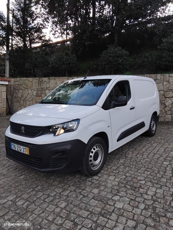 Peugeot Partner 1.5 BlueHDi Premium Longa