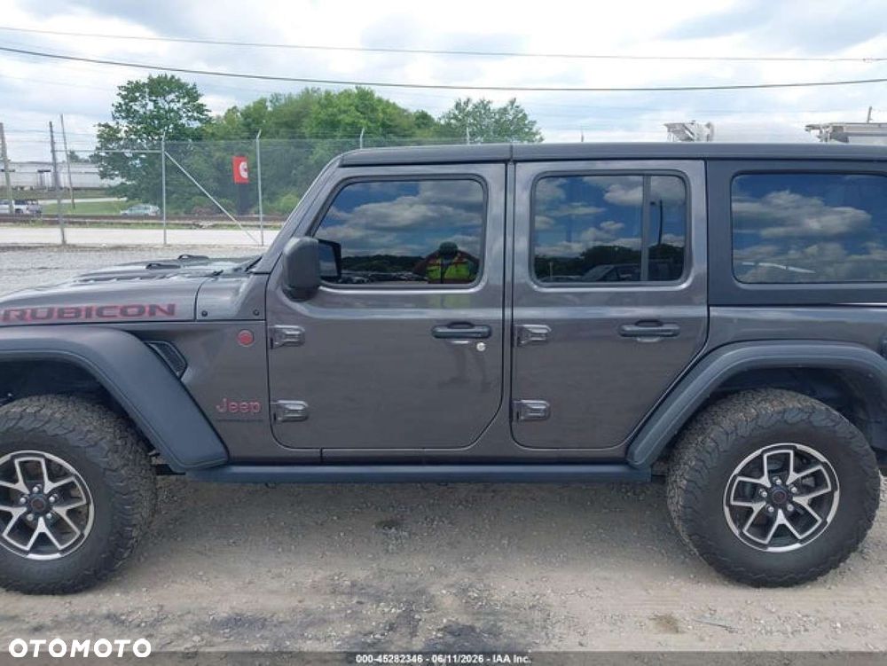 Jeep Wrangler - 3
