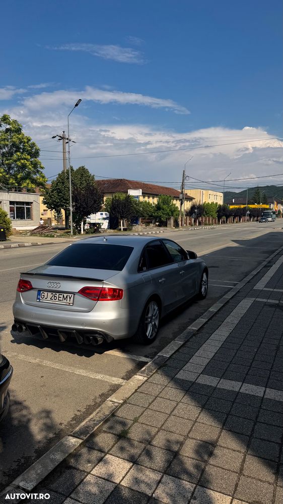 Audi A4 Limuzina - 2