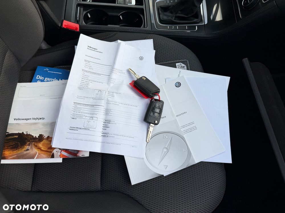 Volkswagen Golf 1.5 TSI BlueMotion ACT DSG Highline - 17