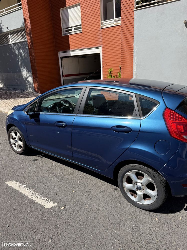 Ford Fiesta 1.25 Techno - 5